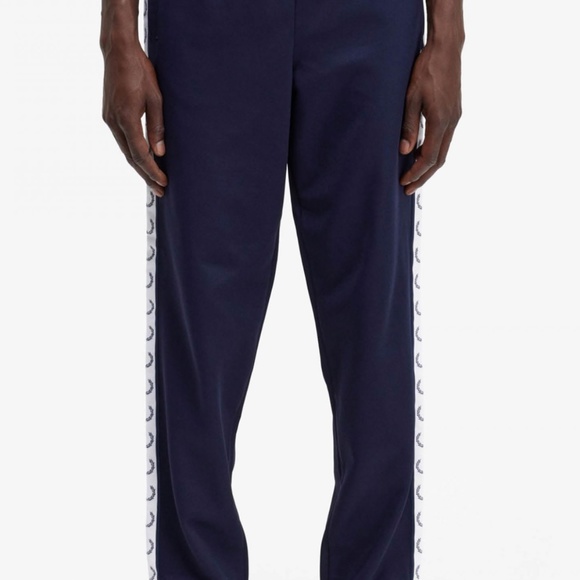 Fred Perry - T4620 Track Pants in Navy Blue - Size Large - MSRP $110 - BNWT - Picture 5 of 6